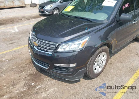 2014 Chevrolet Traverse Ls z USA, uszkodzony, nr VIN 1GNKVFKD4EJ330942